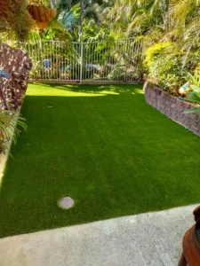 artificial-grass-for-a-putting-green